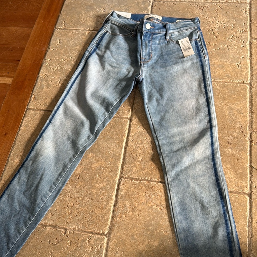 Tags still on- Pacsun jeans